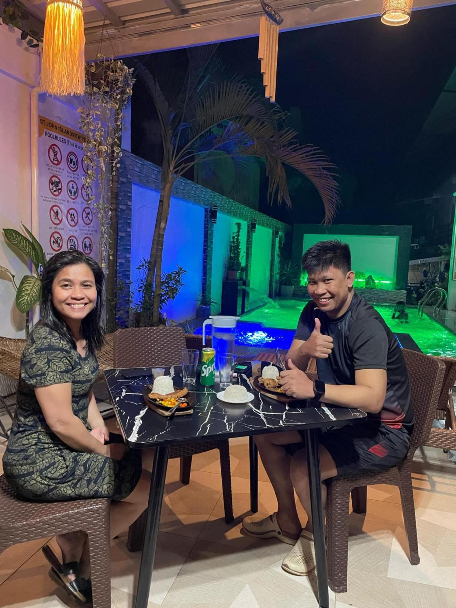 St. John Island View Pensionne El Nido Luaran gambar