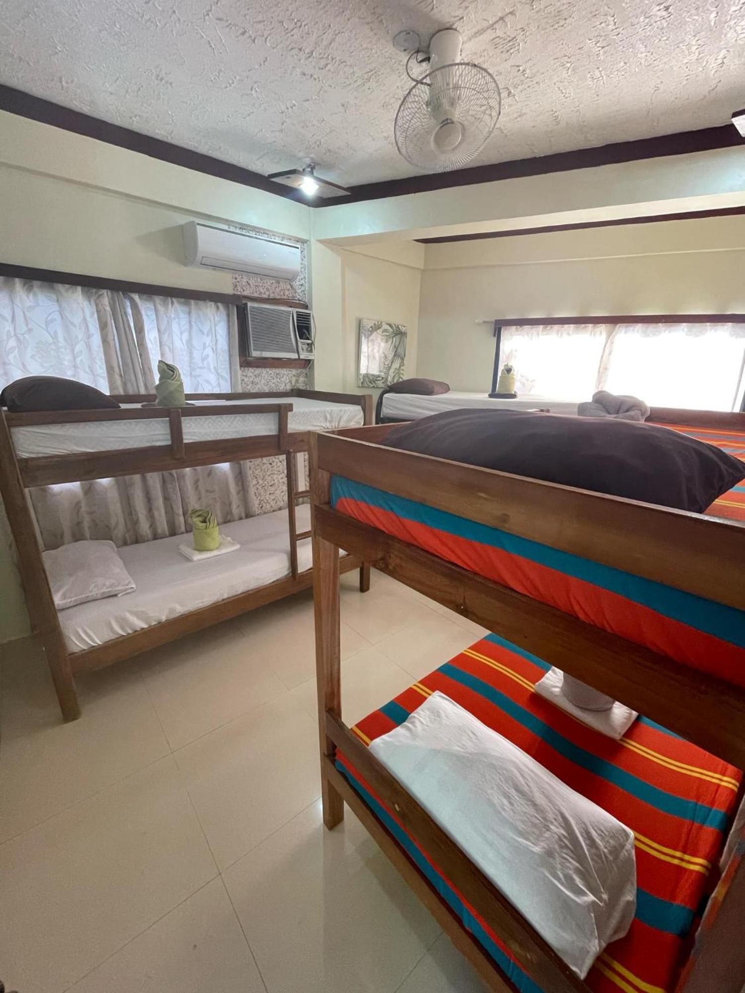 St. John Island View Pensionne El Nido Luaran gambar